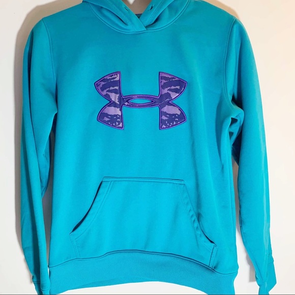 Under Armour Tops - UA Under Armour pullover hoodie- GUC